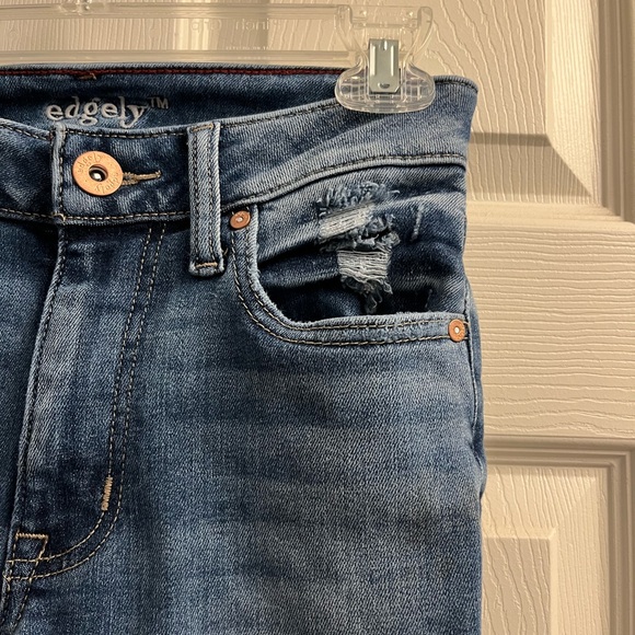 Maurice’s Women’s Edgely Distressed Blue High Rise Flare Jeans Size 2 - Picture 10 of 13